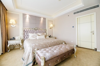 yun zen century hotel