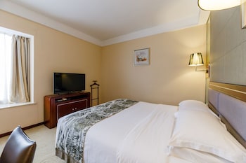 yun zen century hotel