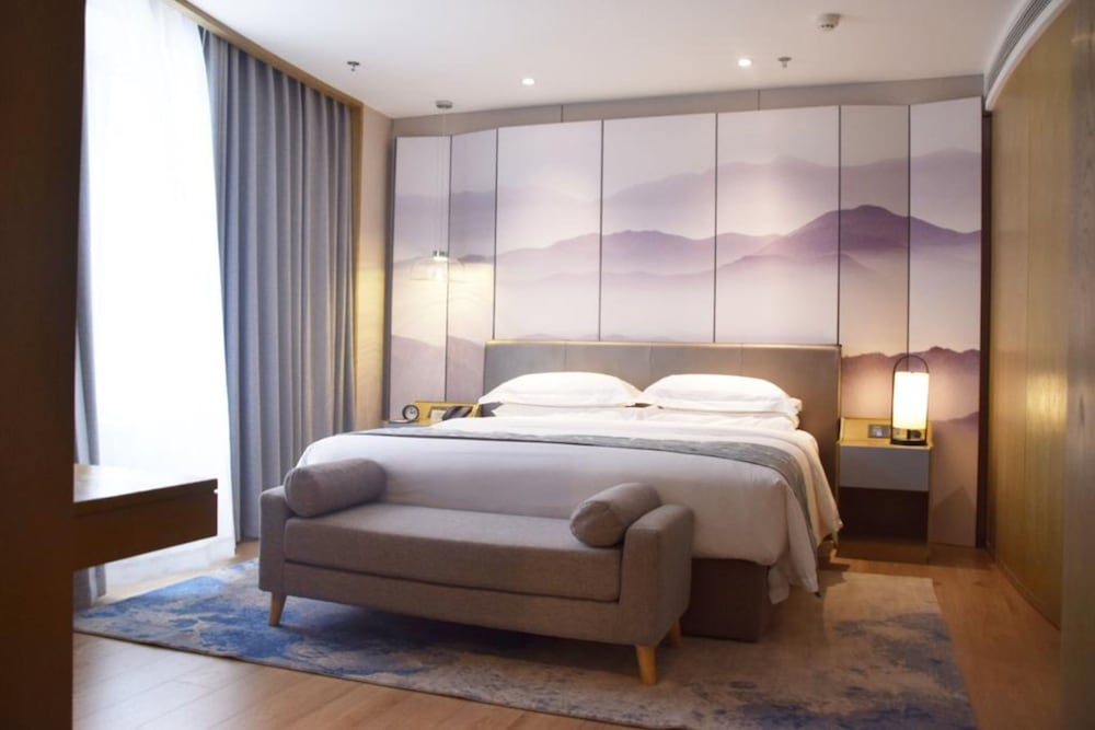 yun zen century hotel