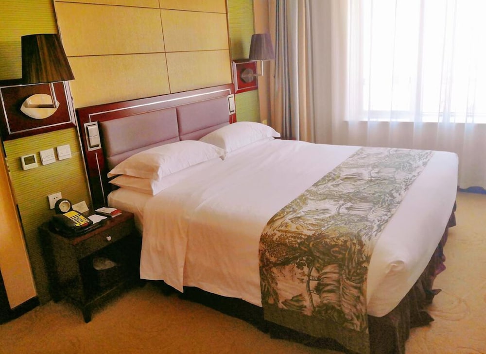 yun zen century hotel