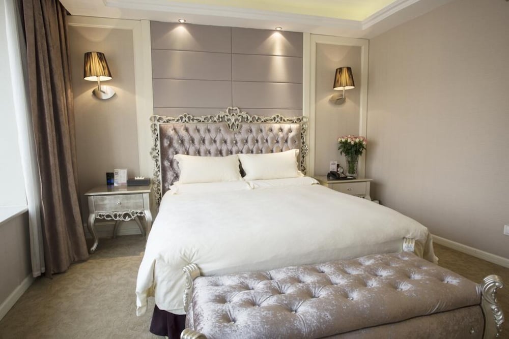 yun zen century hotel