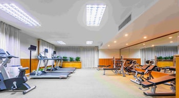 yun zen century hotel