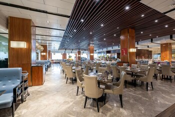 yun zen century hotel