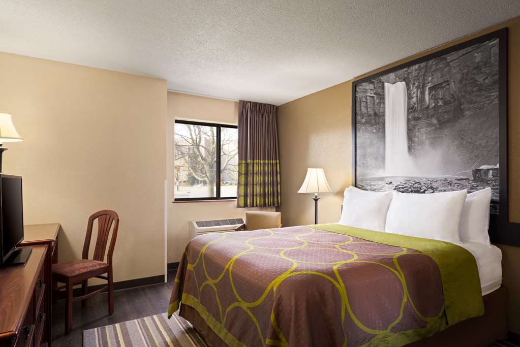 super 8 by wyndham ithaca