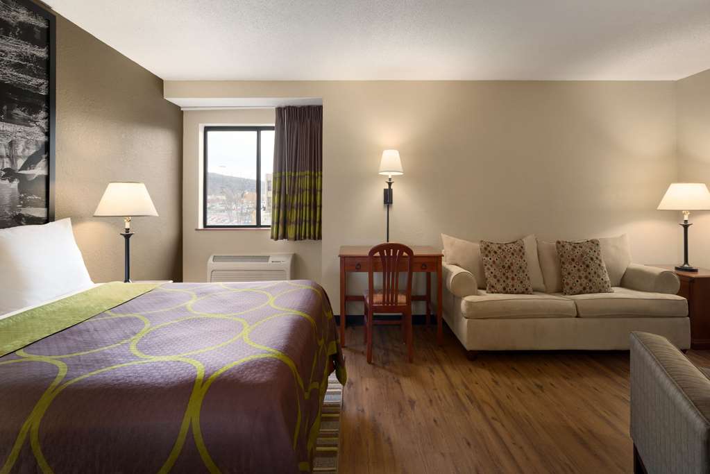 super 8 by wyndham ithaca