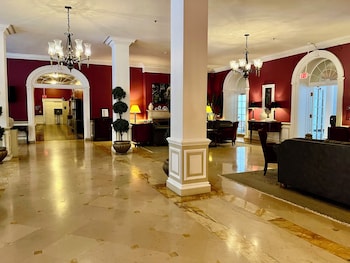 Gideon Putnam Resort And Spa,New York>>Glens Falls,4 star