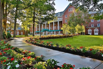 Gideon Putnam Resort And Spa,New York>>Glens Falls,4 star