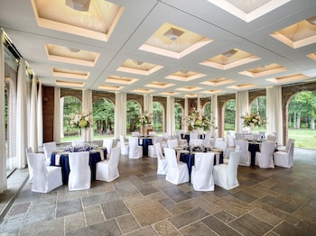 Gideon Putnam Resort And Spa,New York>>Glens Falls,4 star