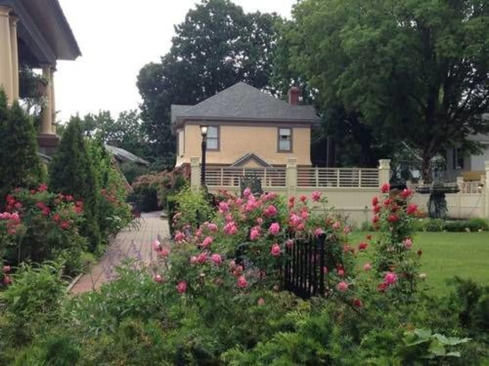 saratoga springs