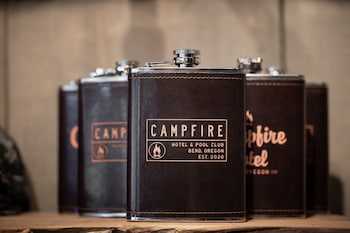 campfire hotel