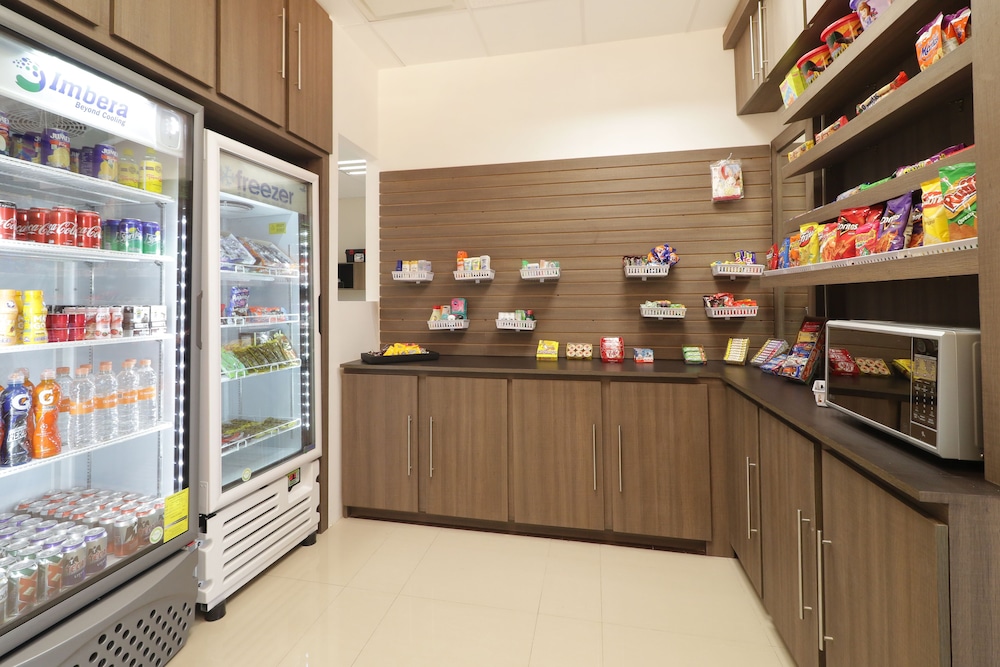 holiday inn express tuxpan an ihg hotel
