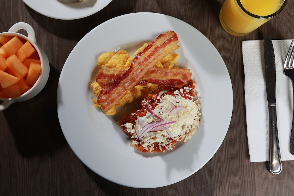 holiday inn express tuxpan an ihg hotel