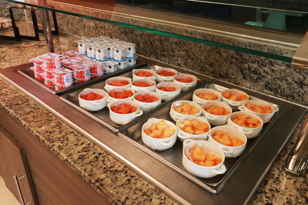 holiday inn express tuxpan an ihg hotel