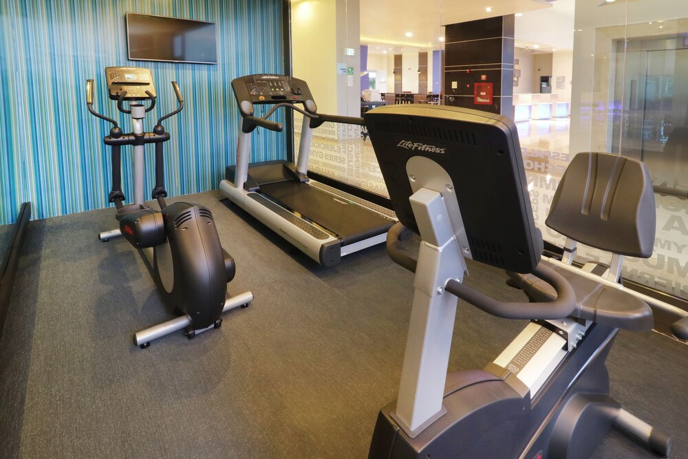 holiday inn express tuxpan an ihg hotel