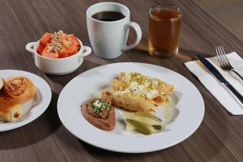 holiday inn express tuxpan an ihg hotel