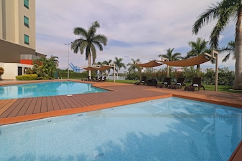 holiday inn express tuxpan an ihg hotel