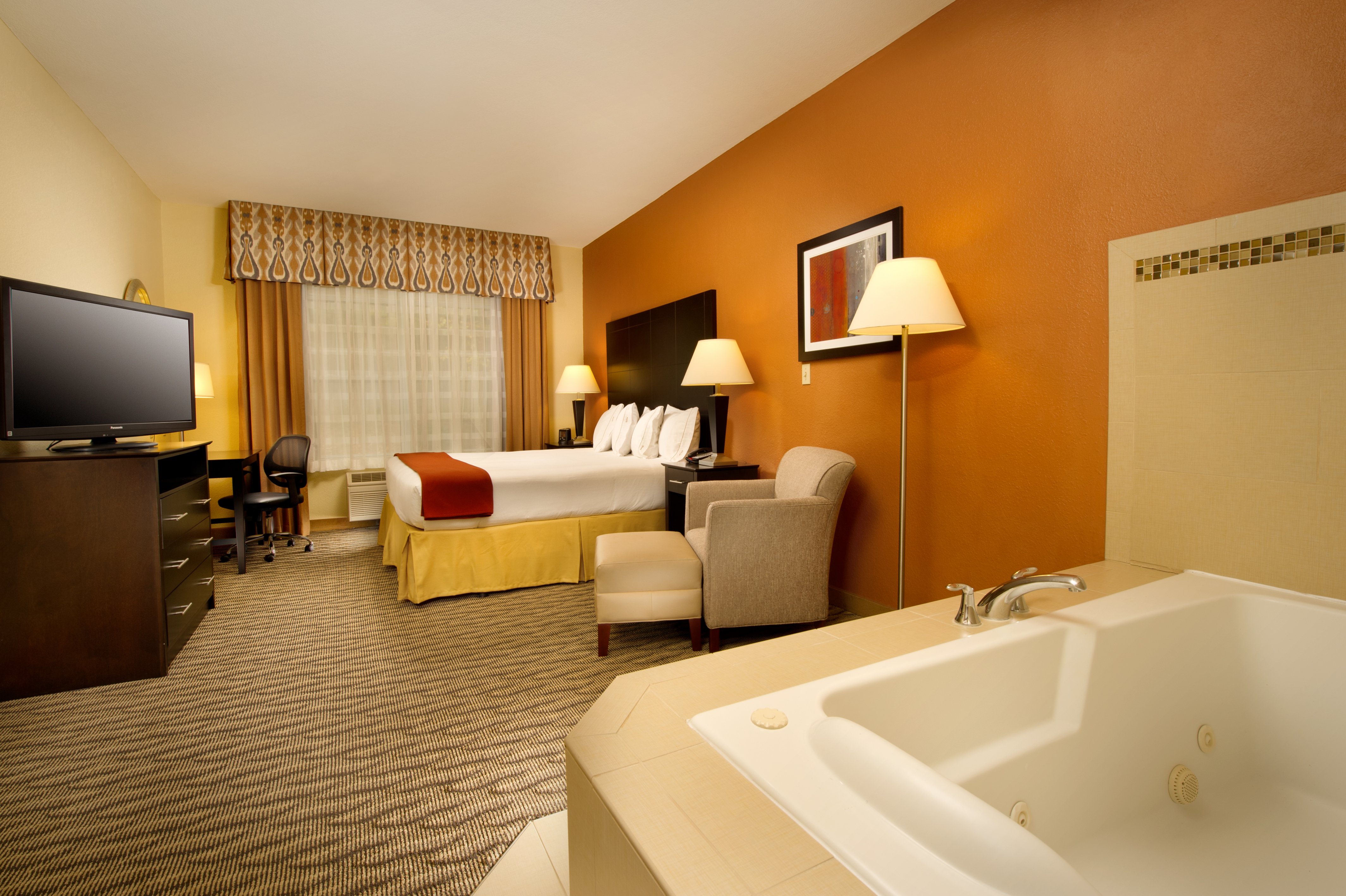 holiday inn express and suites manassas by ihg