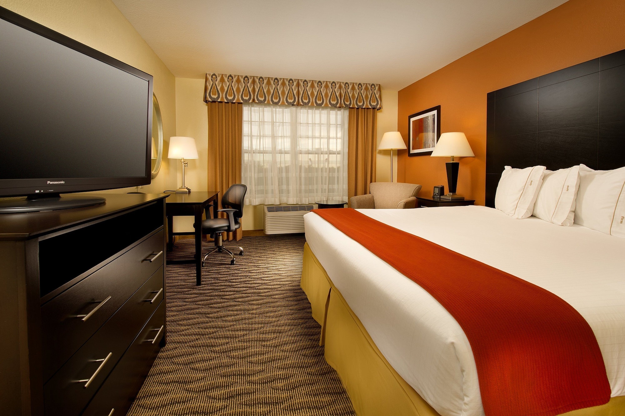 holiday inn express and suites manassas by ihg