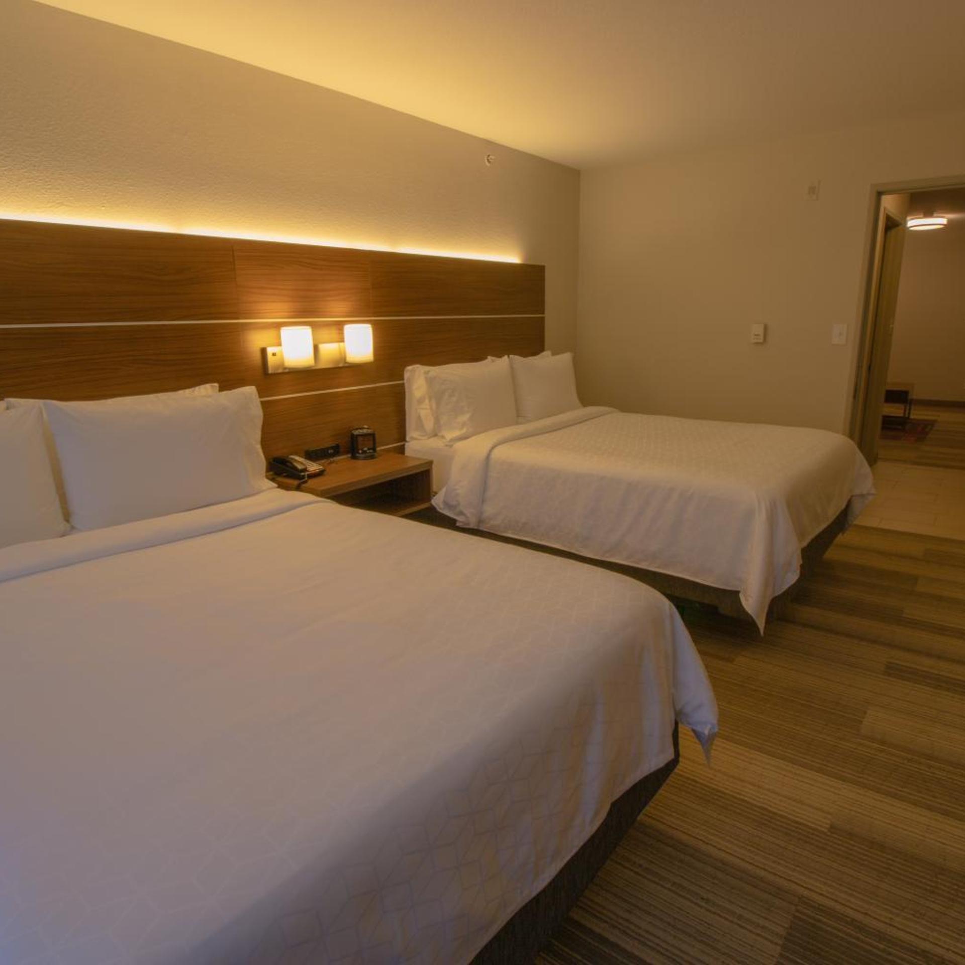 holiday inn express and suites manassas by ihg