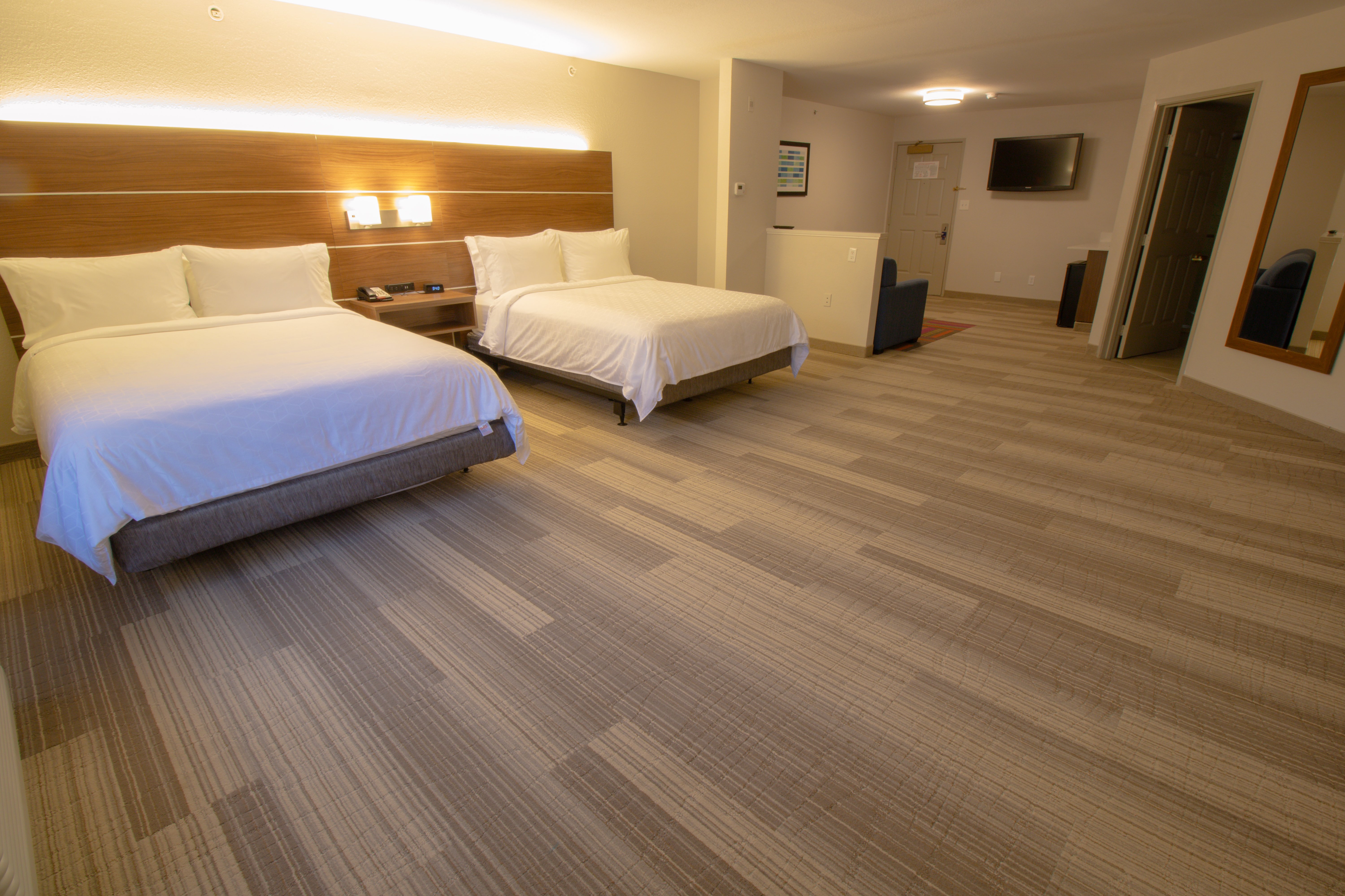 holiday inn express and suites manassas by ihg
