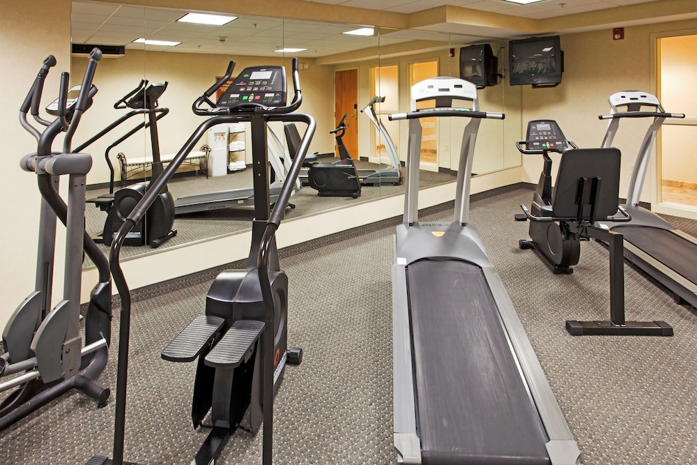 holiday inn express hotel and suites boston marlboro by ihg