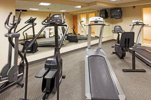 holiday inn express hotel and suites boston marlboro by ihg
