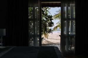 gili meno