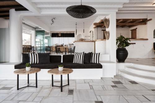 mr and mrs white mykonos