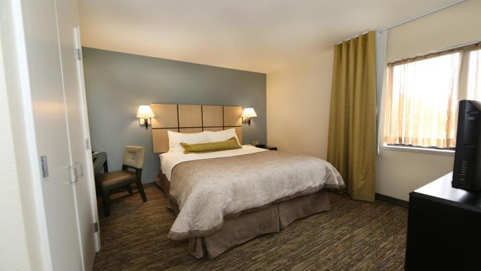 candlewood suites east lansing by ihg