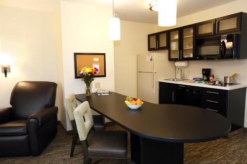candlewood suites east lansing by ihg