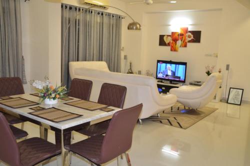 atrium leisure