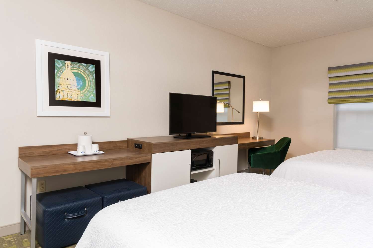 hampton inn and suites east lansing okemos