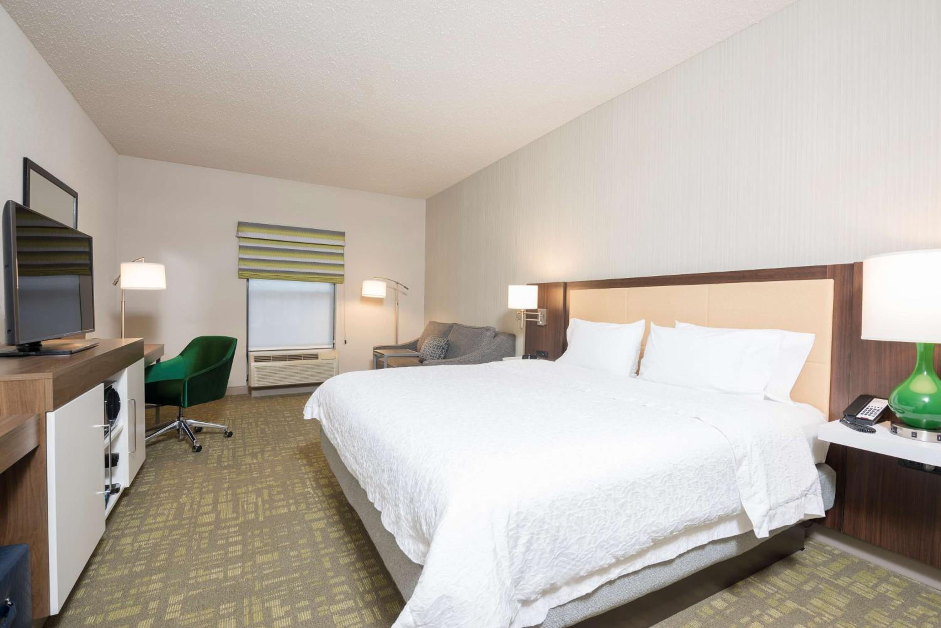 hampton inn and suites east lansing okemos