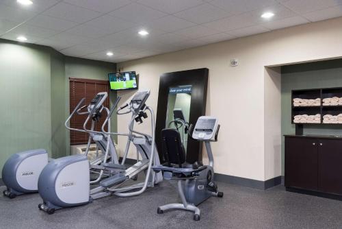 hampton inn and suites east lansing okemos