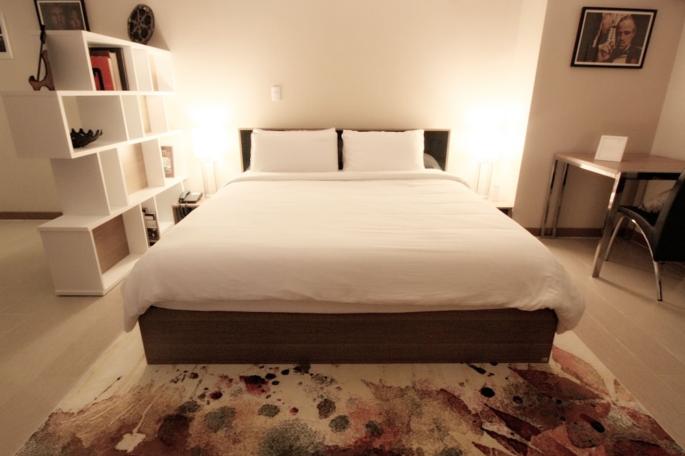 maxstays max style at the venice residences