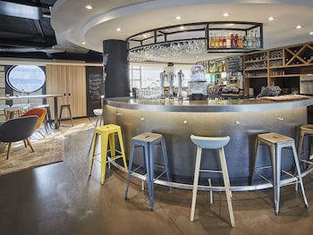 campanile le bourget airport