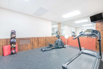 Days Inn By Wyndham West Rapid City,Rapid City>>Keystone,2 star