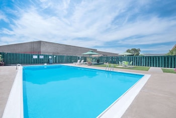 Days Inn By Wyndham West Rapid City,Rapid City>>Keystone,2 star