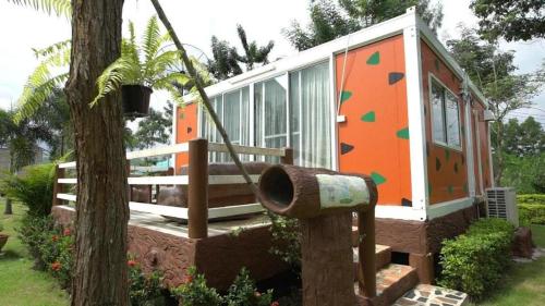 pattharapuri valley resort