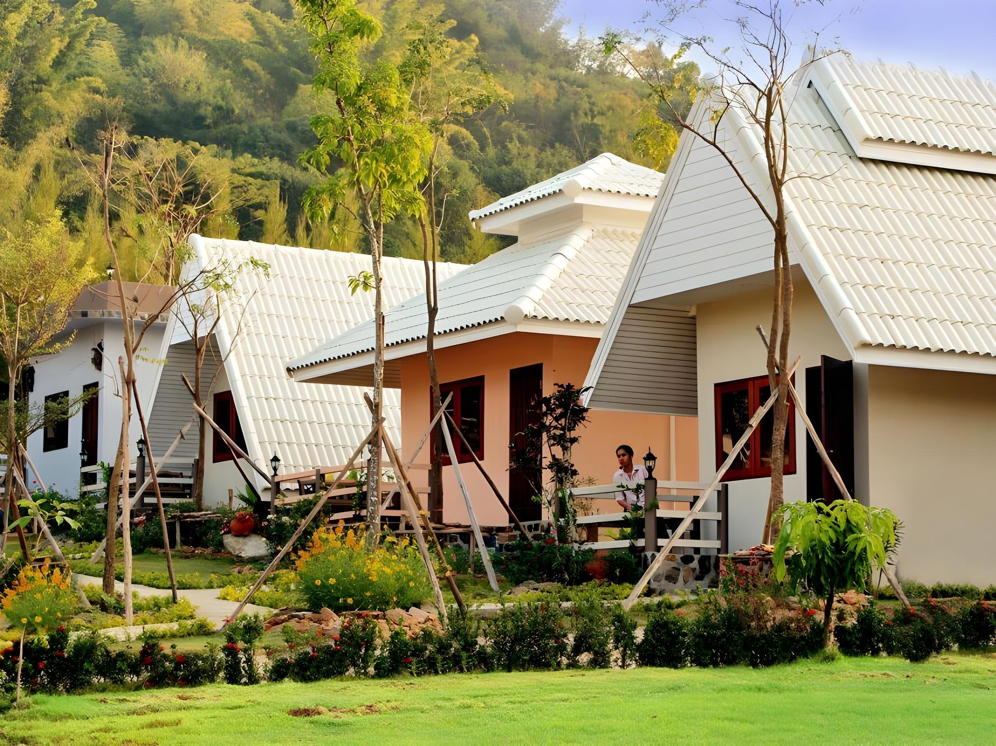 pattharapuri valley resort