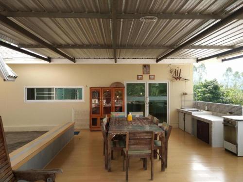 pattharapuri valley resort