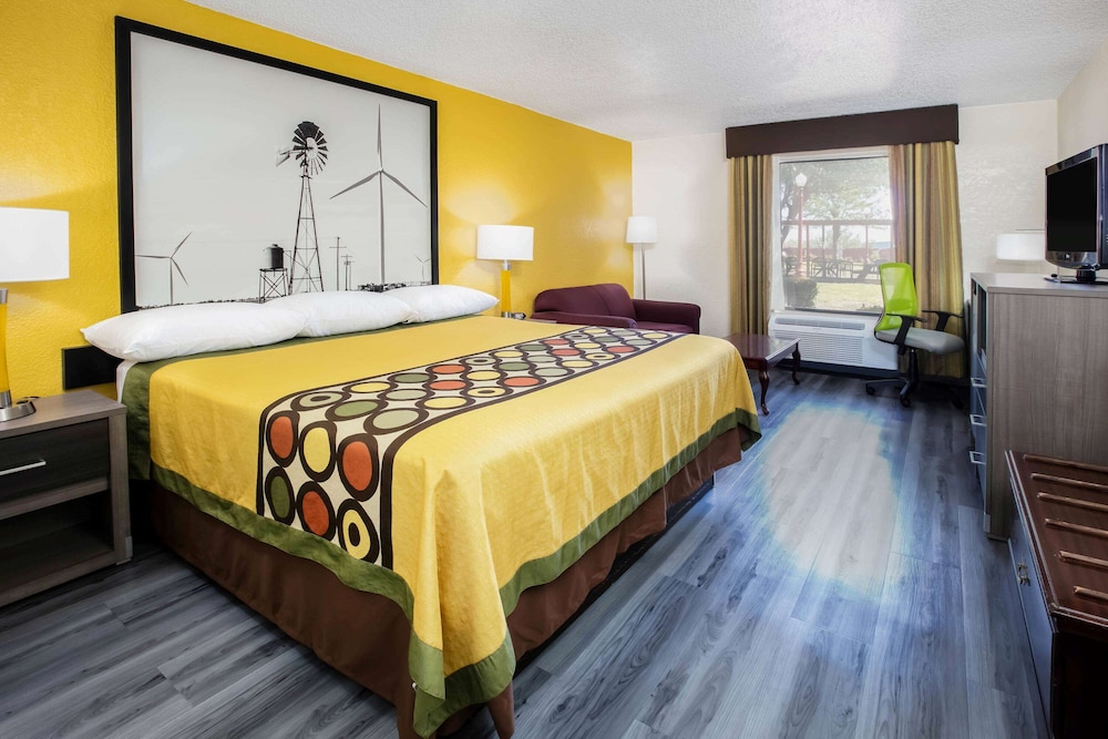 super 8 by wyndham ft stockton