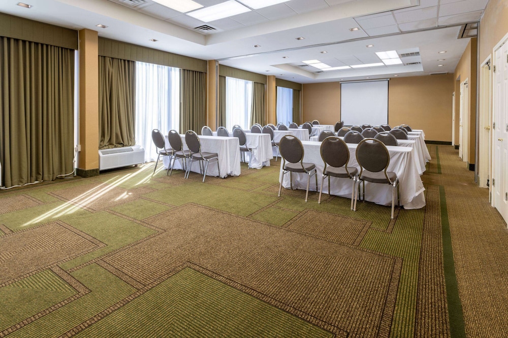 la quinta inn and suites by wyndham kingsport tricities