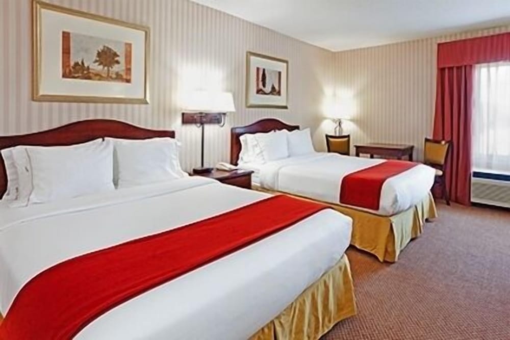 mountain inn and suites