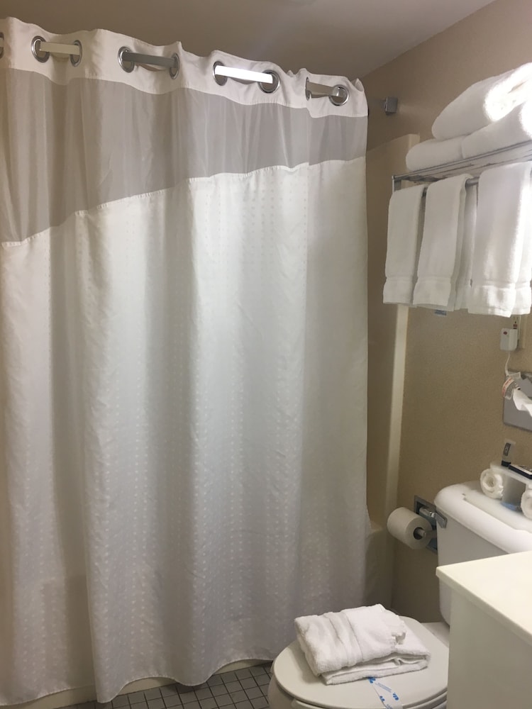 mountain inn and suites