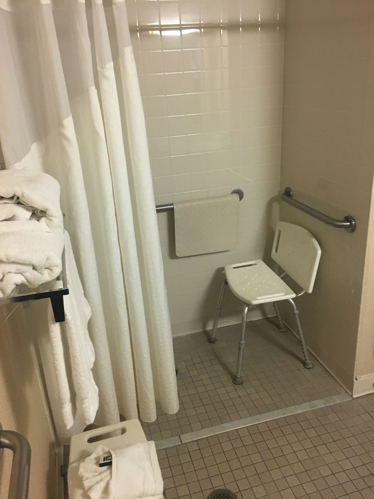 mountain inn and suites