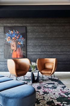 adina apartment hotel melbourne on flinders