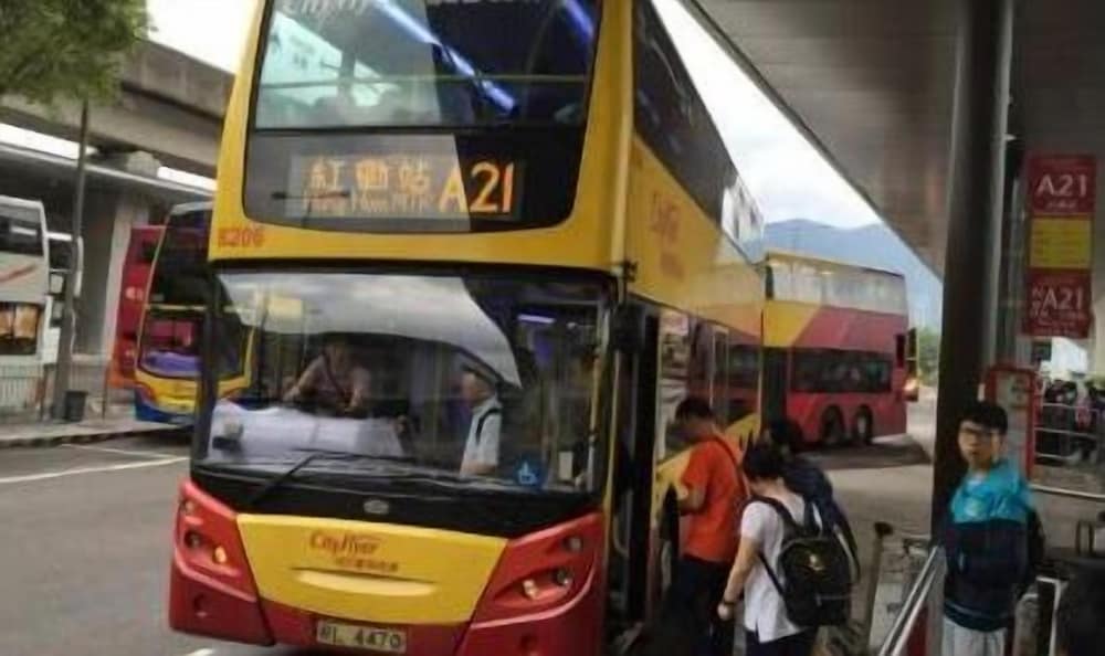 pay less guest house hostel