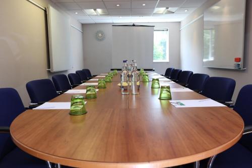 holiday inn maidstone sevenoaks by ihg
