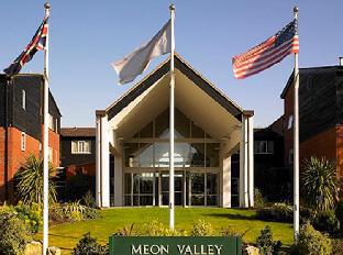 Meon Valley Hotel And Country Club,Near Wickham Park Golf Club,4 star